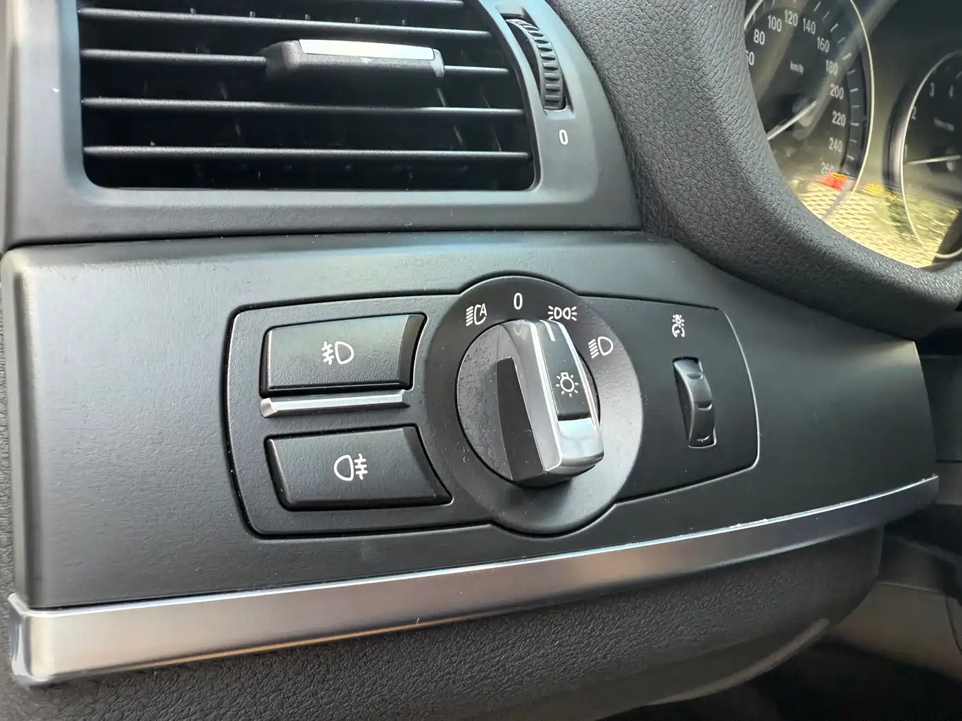 BMW X3 (Import) 2017 2016 sDrive20i