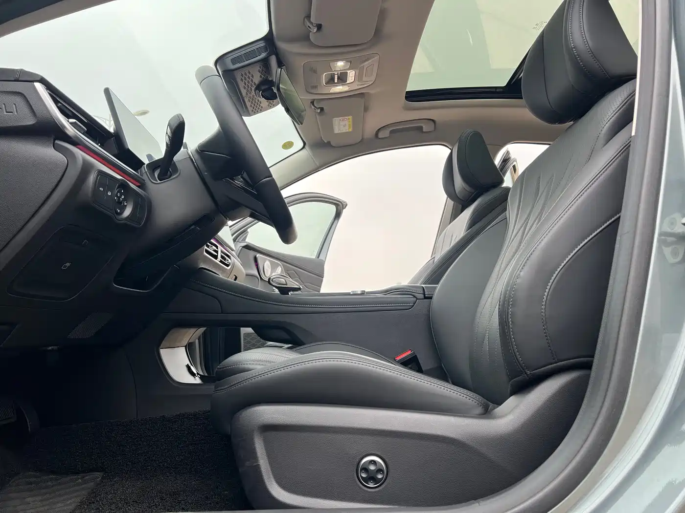 Chery Arrizo 8 PRO 2025 2025 Pro 1.6T Luxury Model+
