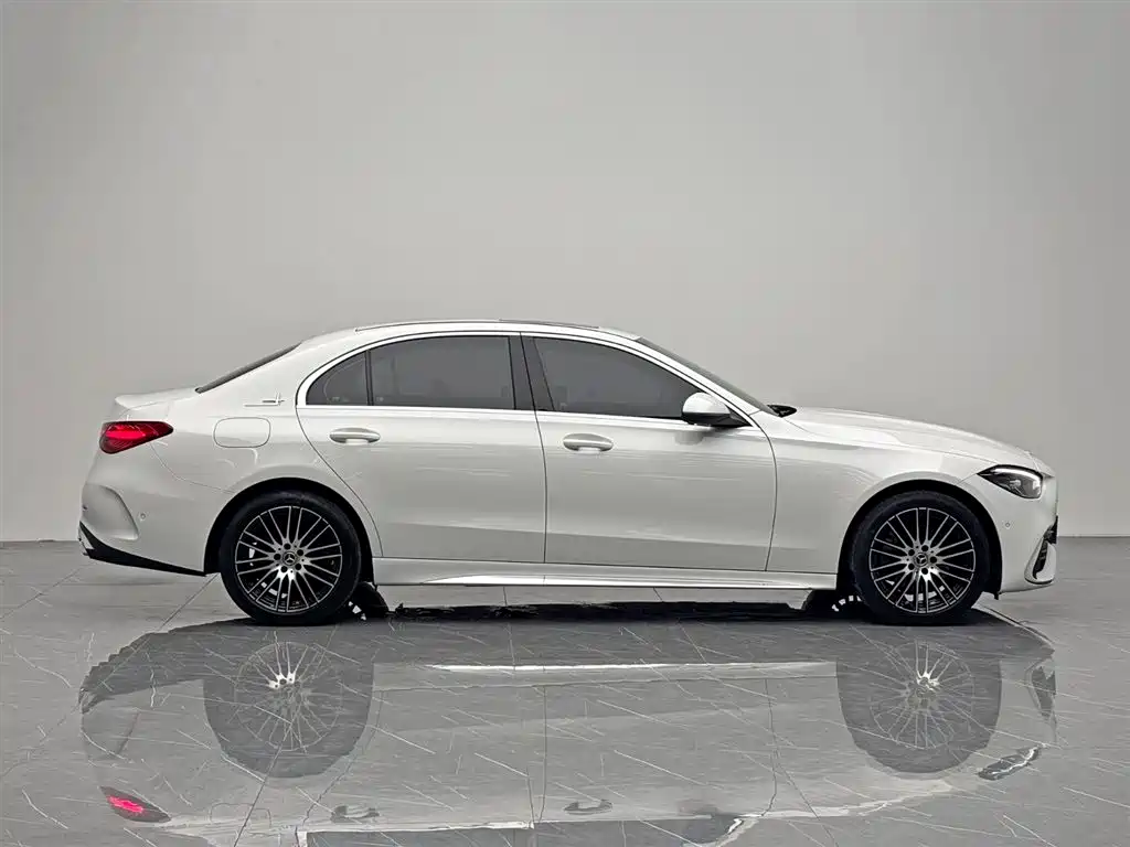 Mercedes-Benz C-Class 2023 Facelift C 200 L Sport Edition фото 7