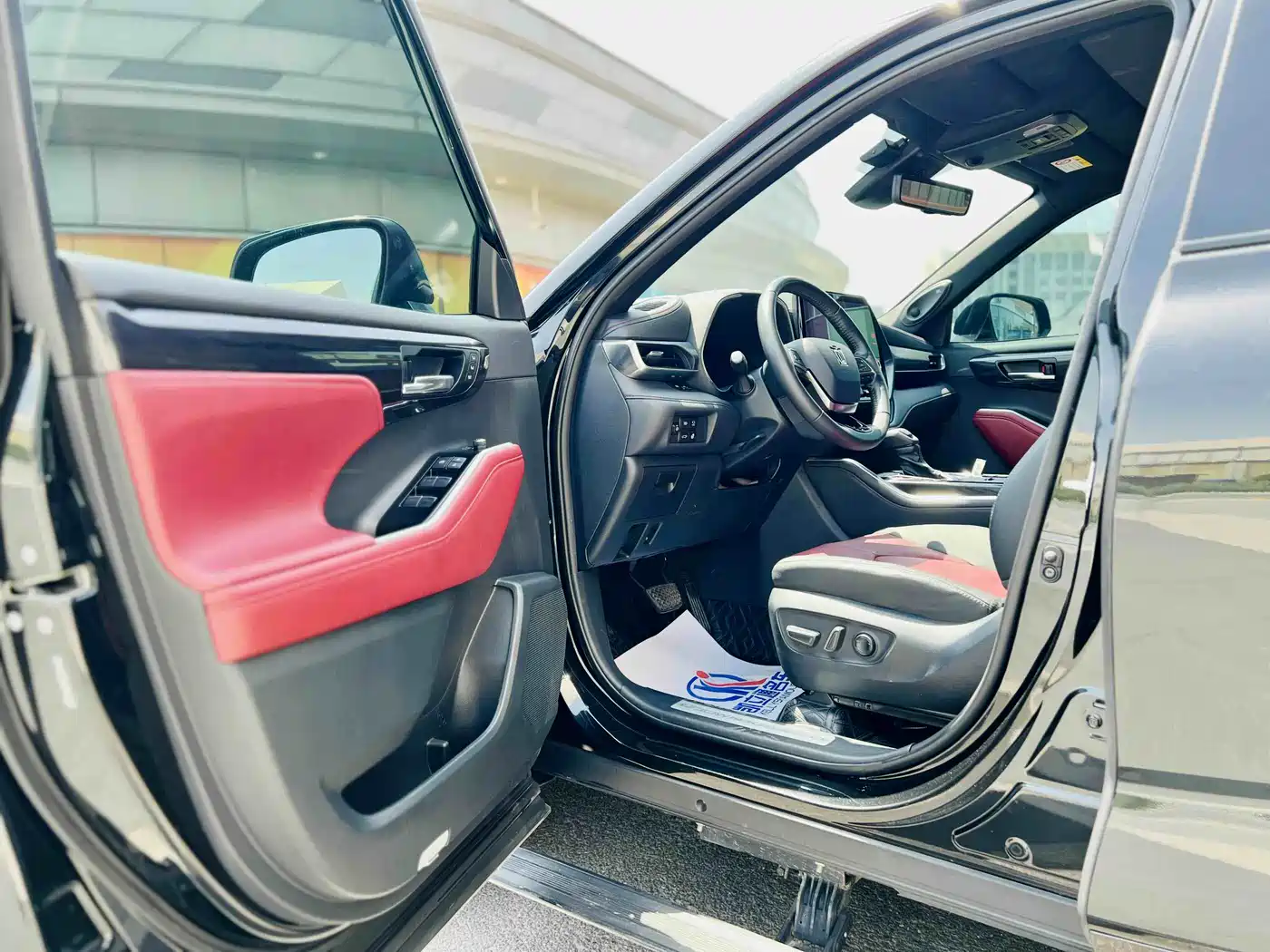 Toyota Crown Kluger 2022 2.5L HEV 4WD Flagship Edition фото 6