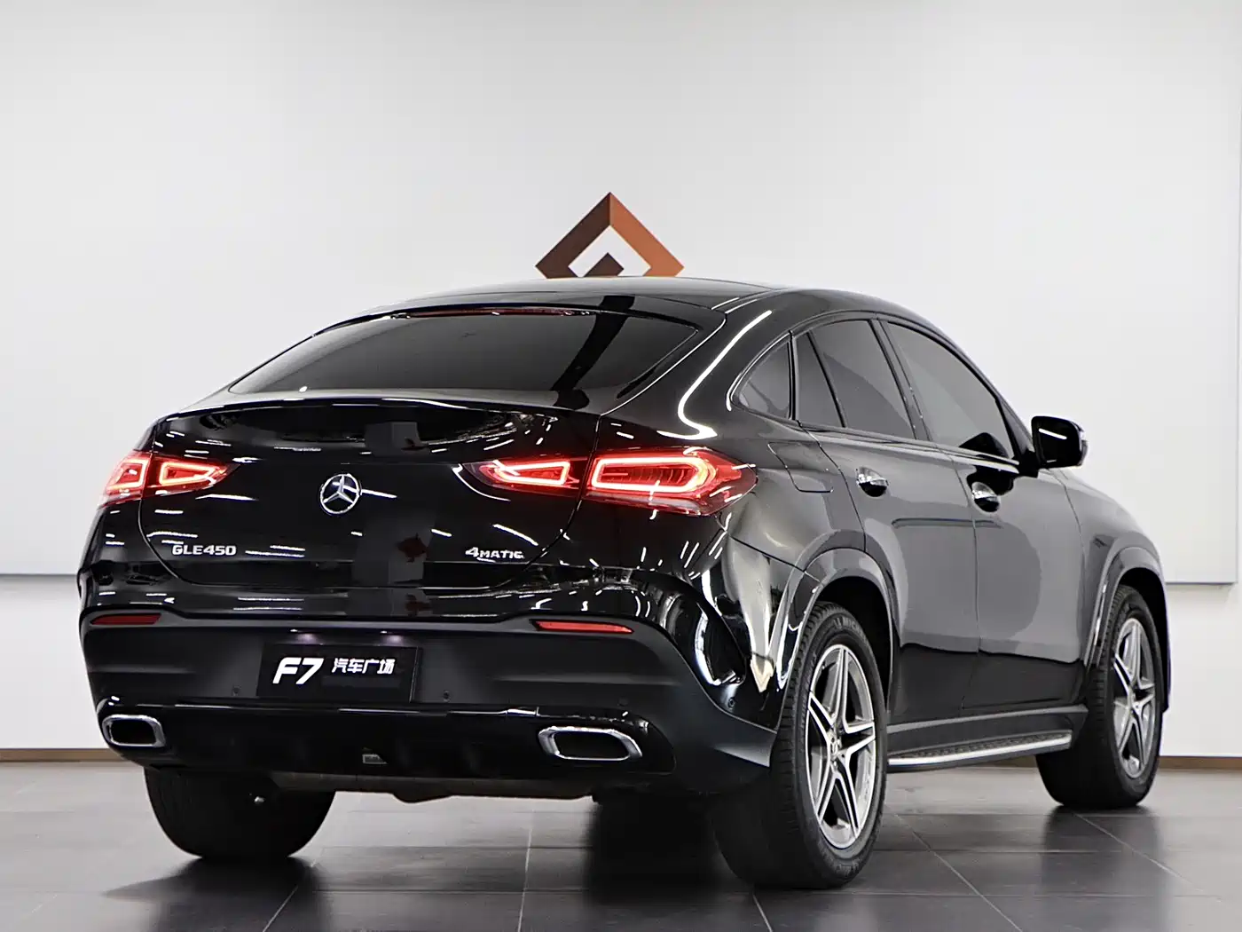 Mercedes-Benz GLE Coupe 2020 GLE 450 4MATIC Coupe SUV Fashion фото 6