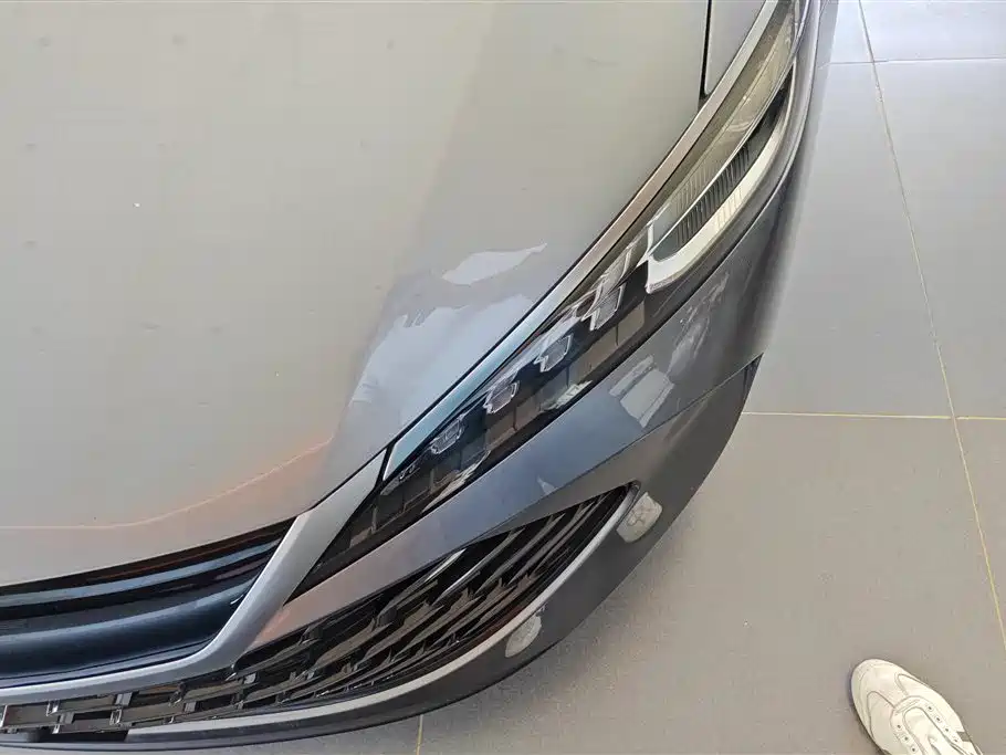 BYD Qin PLUS 2026 DM-i Smart Edition 128KM Progressive фото 5