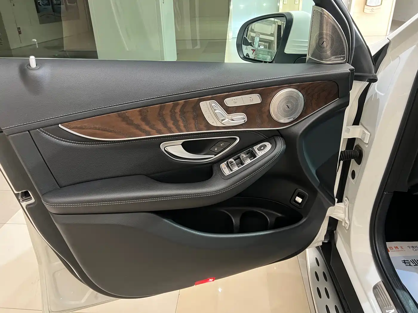 Mercedes-Benz GLC 2020 GLC 300 L 4MATIC Dynamic фото 6