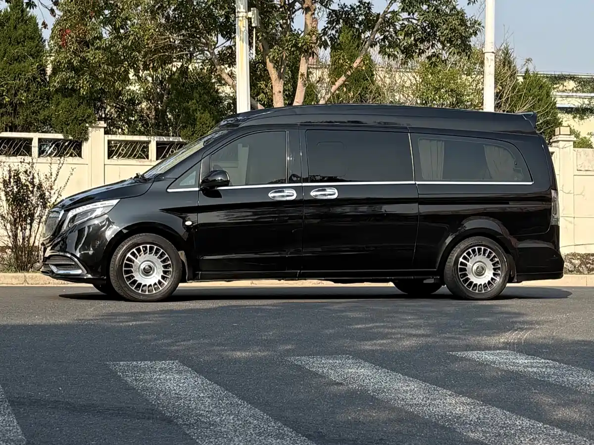 Mercedes-Benz Vito 2021 2.0T Business Edition 8-seater фото 3