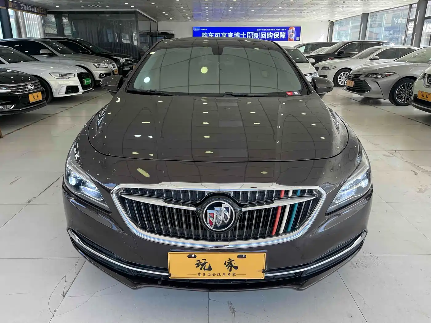 Buick LaCrosse 2018 Model 20T Elite Edition фото 2