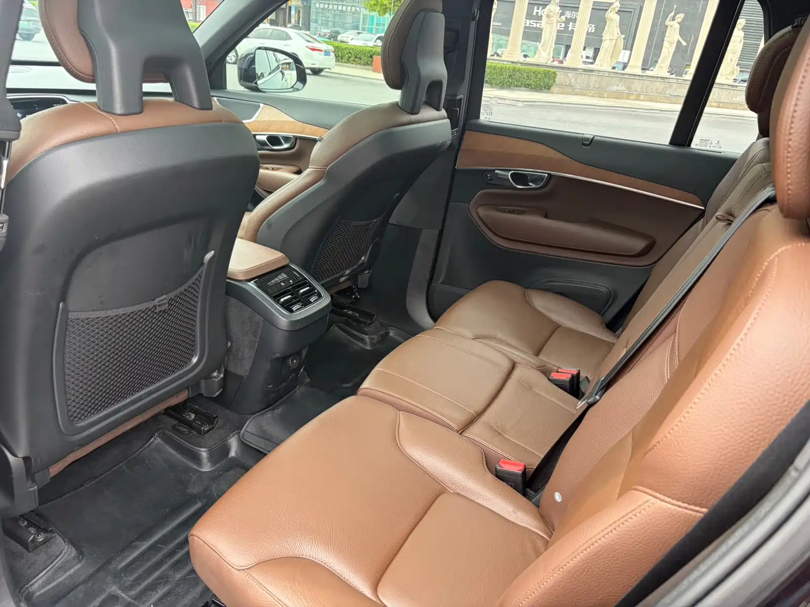 Photo 14 - Volvo XC90