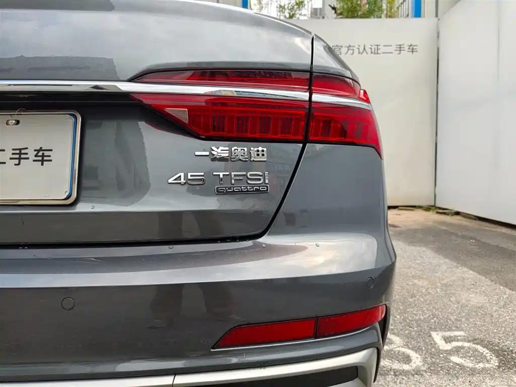 Audi A6L 2024 45 TFSI quattro Premium Dynamic фото 7