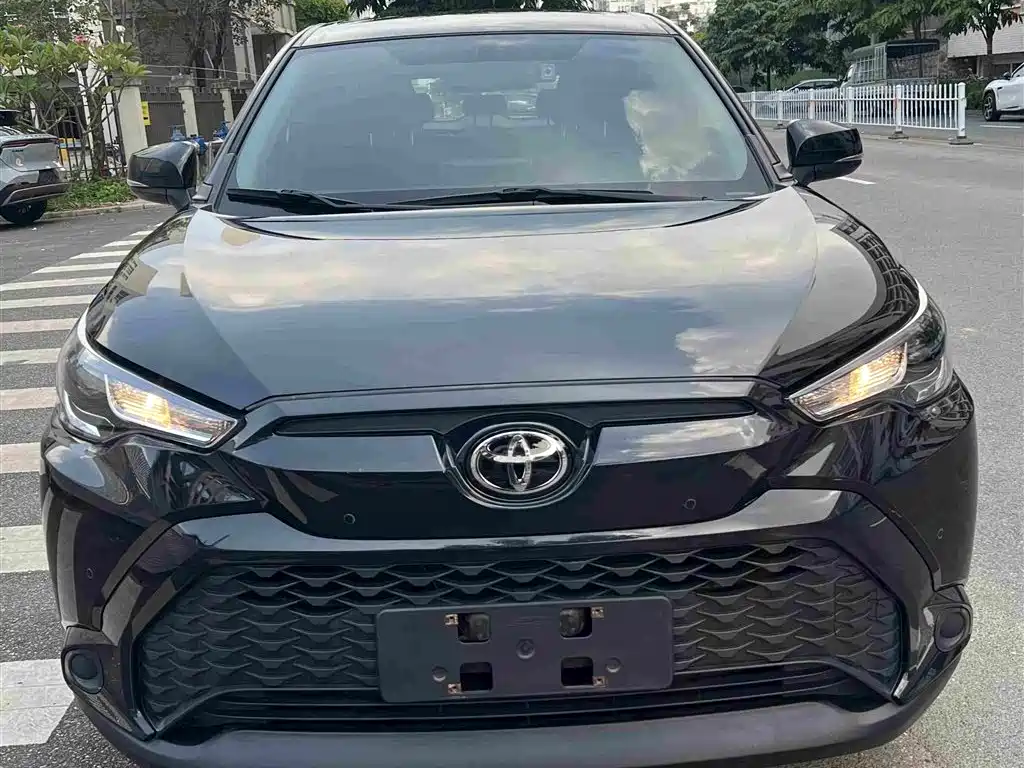 Фото 14 - Toyota Frontlander