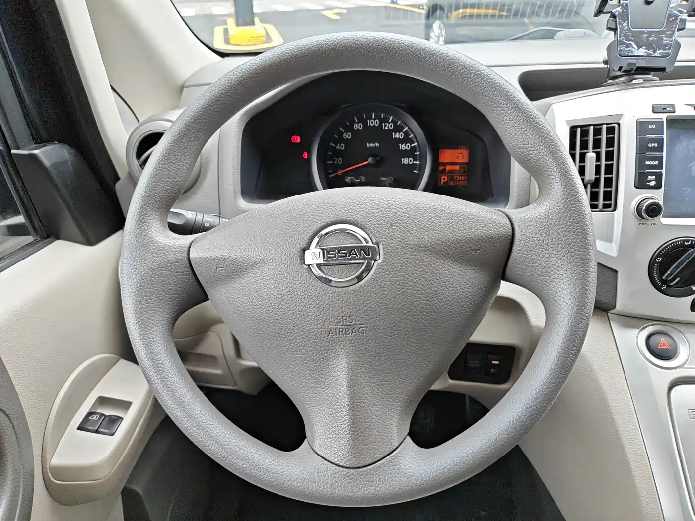Nissan NV200 2014 2014 1.6L CVT Luxury (China IV)