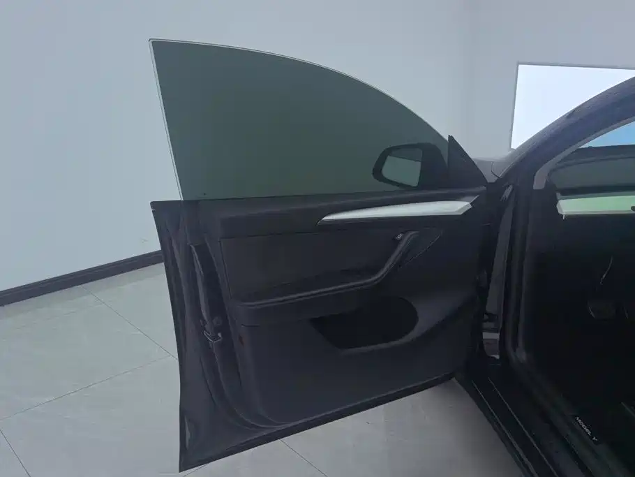Tesla Model Y 2021 2021 Standard Range Rear-Wheel Drive