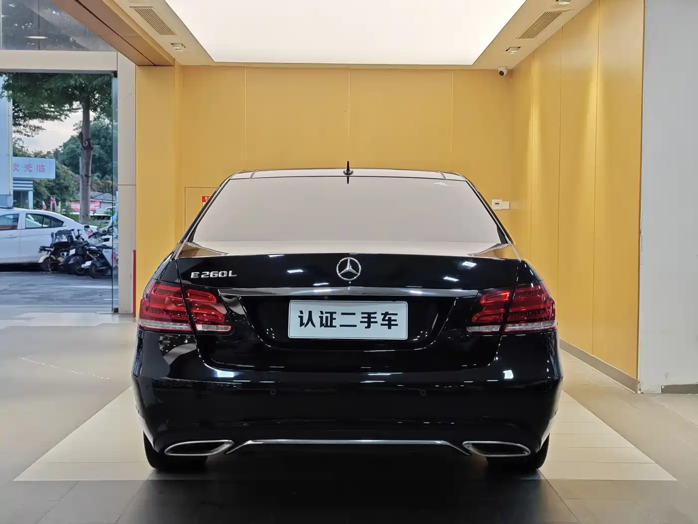 Mercedes-Benz E-Class 2015 E 260 L фото 30