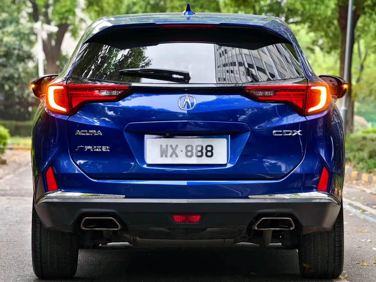 Photo 7 - Acura CDX