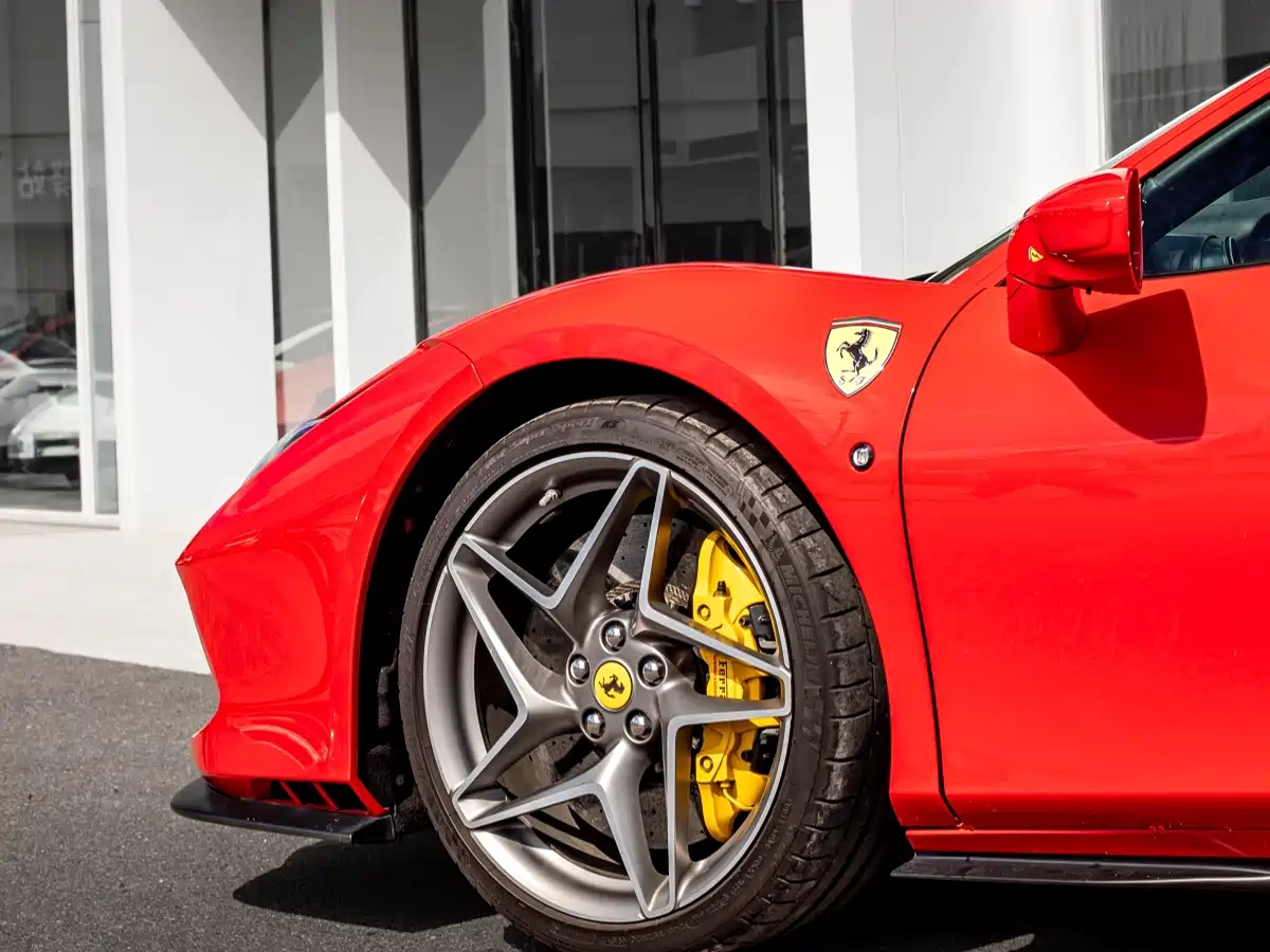 Ferrari F8 2021 2019 Tributo 3.9T V8