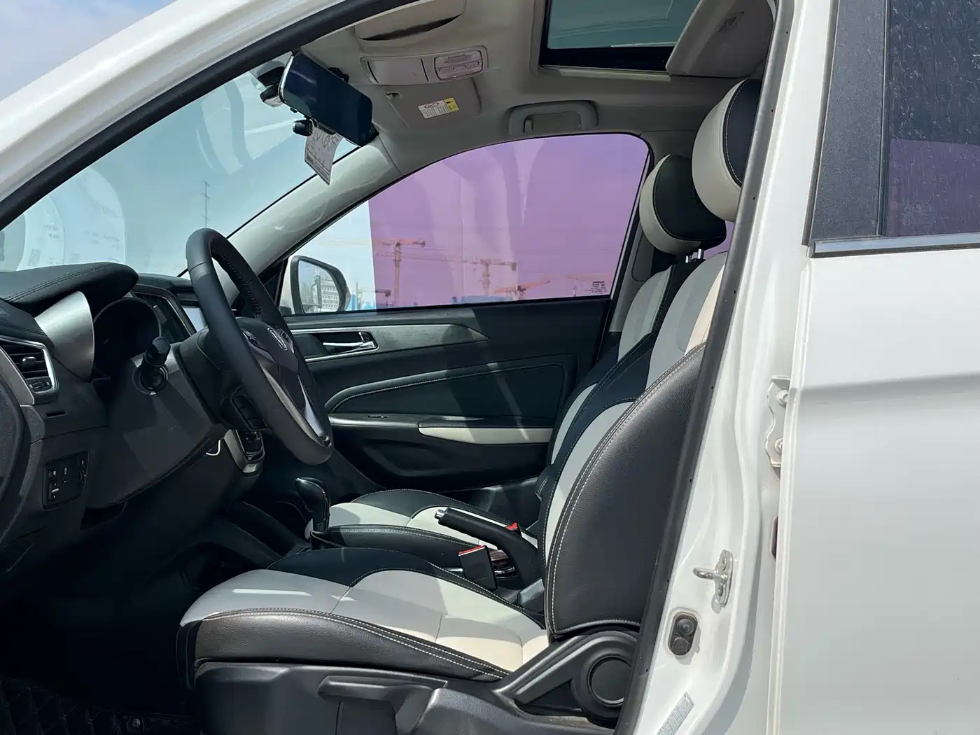 Changan CS35 2017 2017 1.6L Auto Luxury