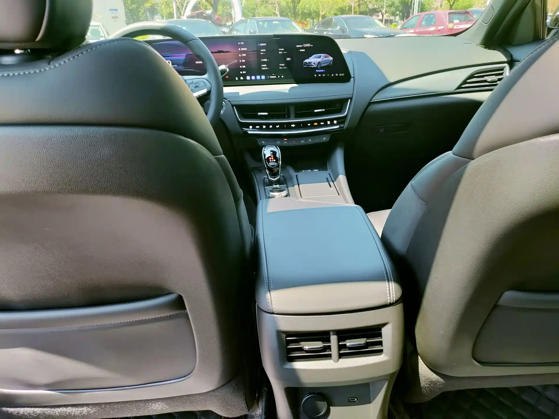 Photo 22 - Cadillac CT5