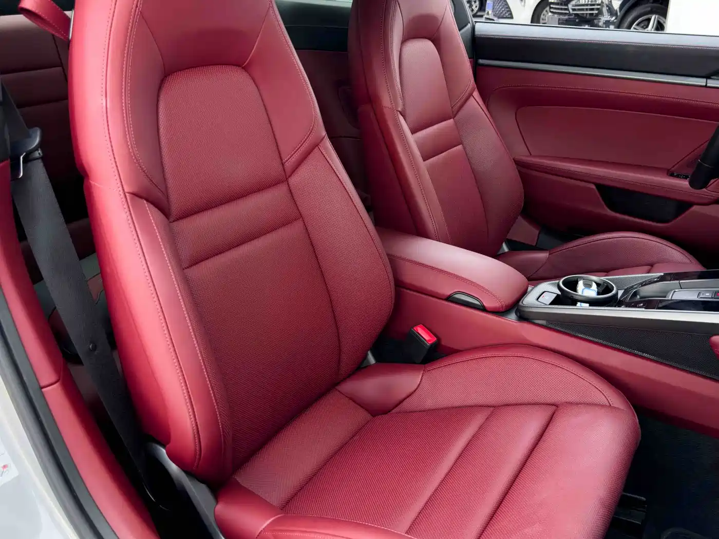 Porsche 911 2023 Carrera 3.0T фото 11