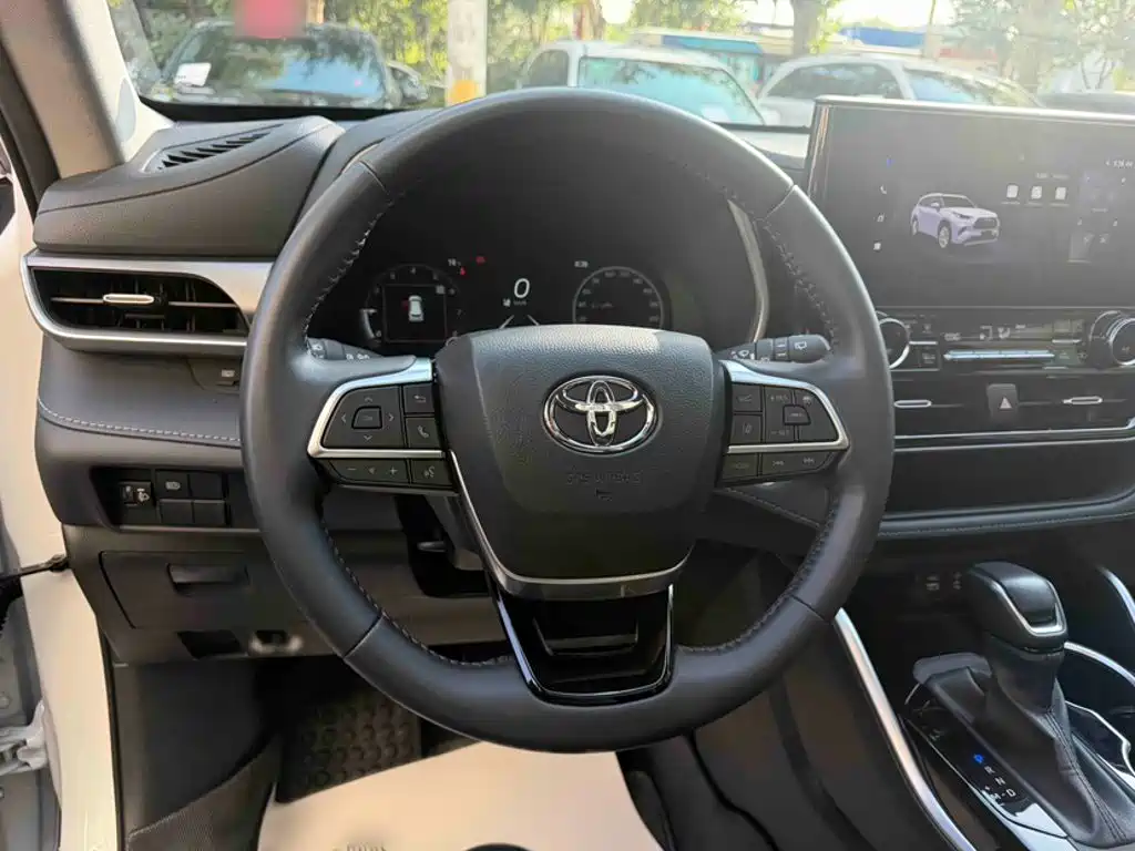 صورة 3 - Toyota Highlander