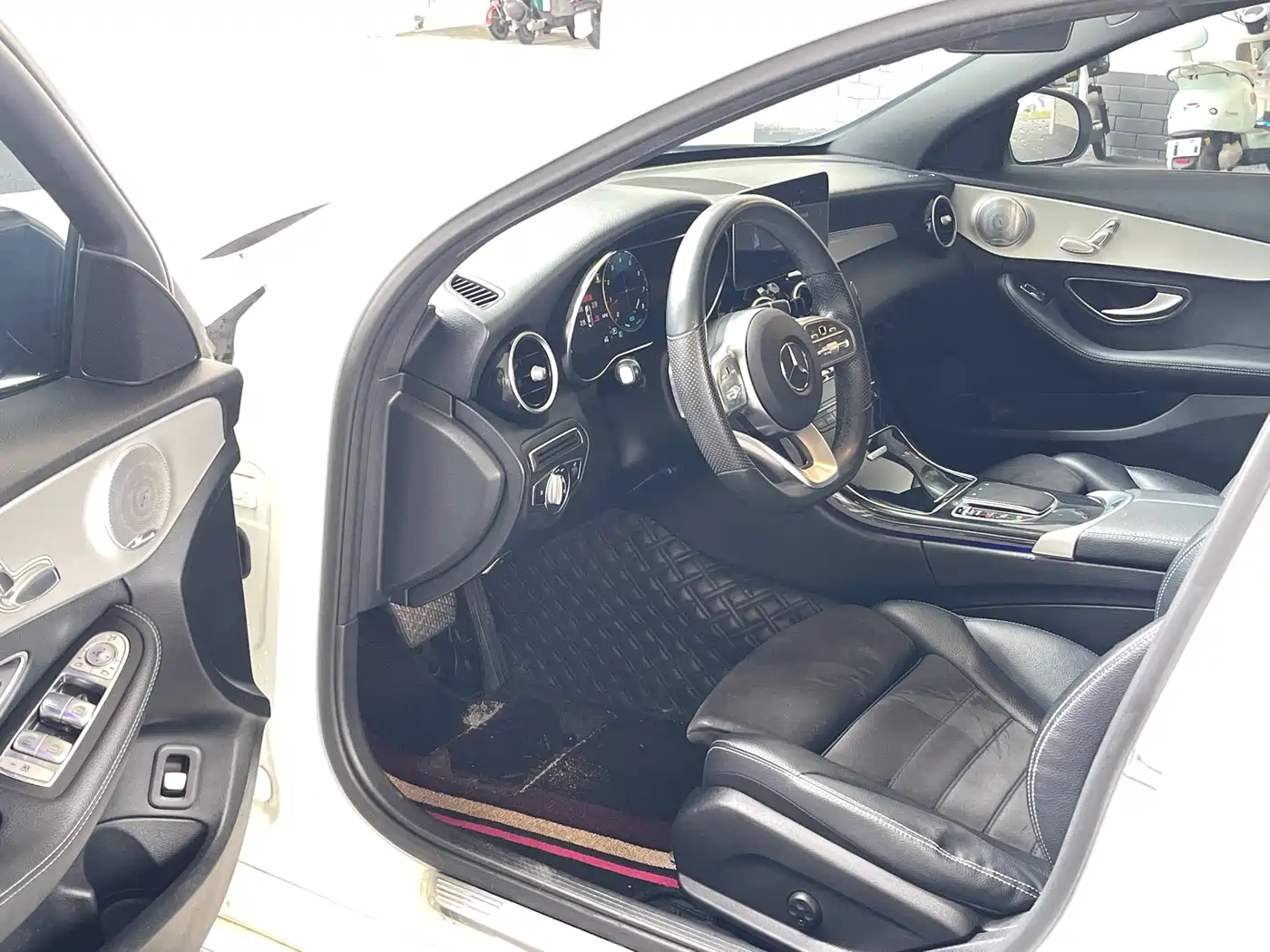 Mercedes-Benz C-Class 2021 C 260 Starry Exclusive Edition фото 4