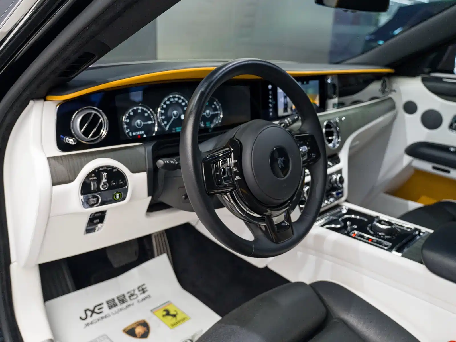 Фото 4 - Rolls-Royce Ghost