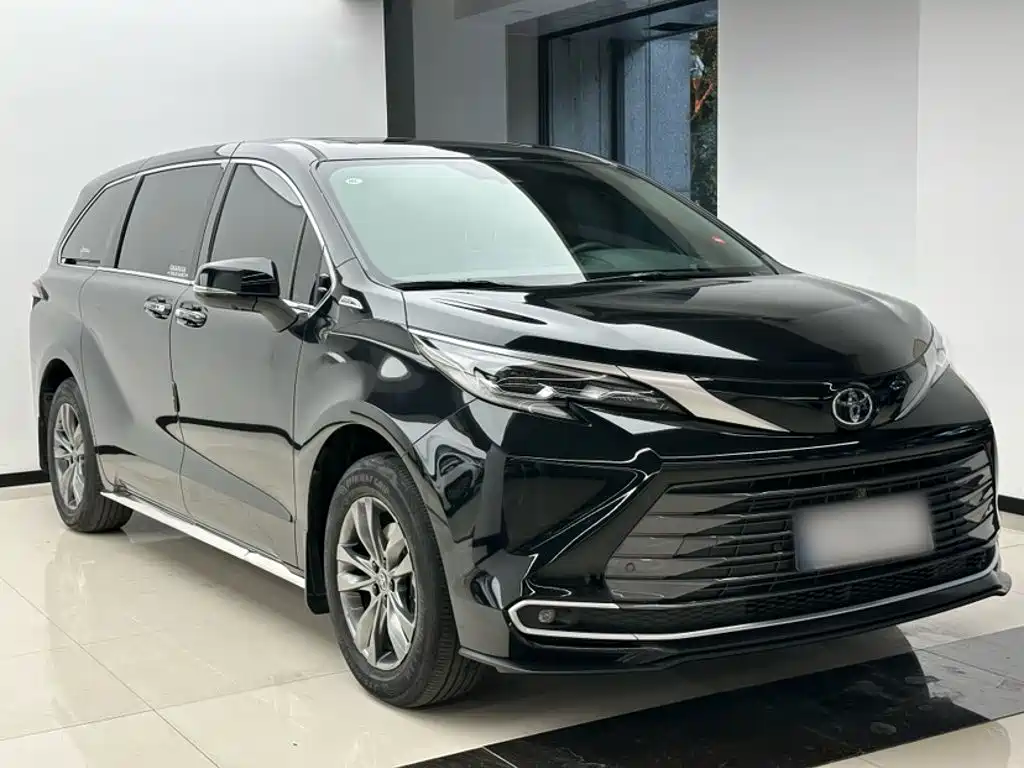 Toyota Sienna 2026 2026 2.5L Hybrid AWD Premium Edition