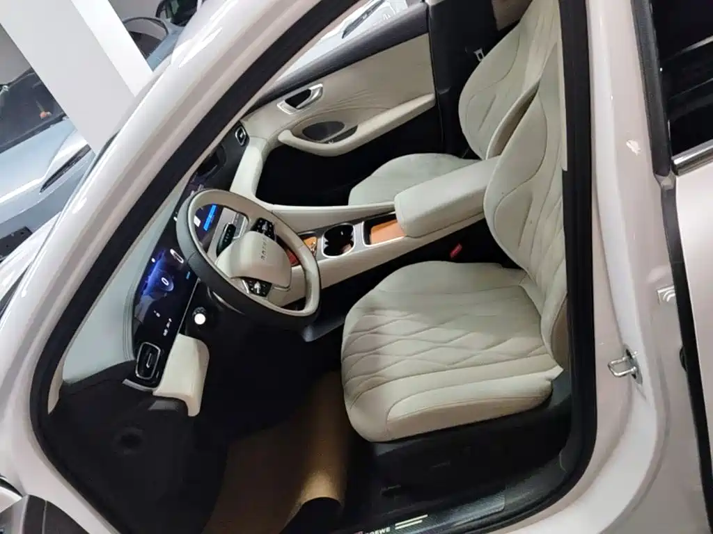 Roewe D7 2023 2023 EV 510km RWD Flagship