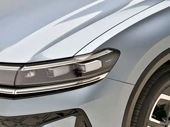 Volkswagen Talagon 2025 450TSI R-Line 6-Seater фото 16
