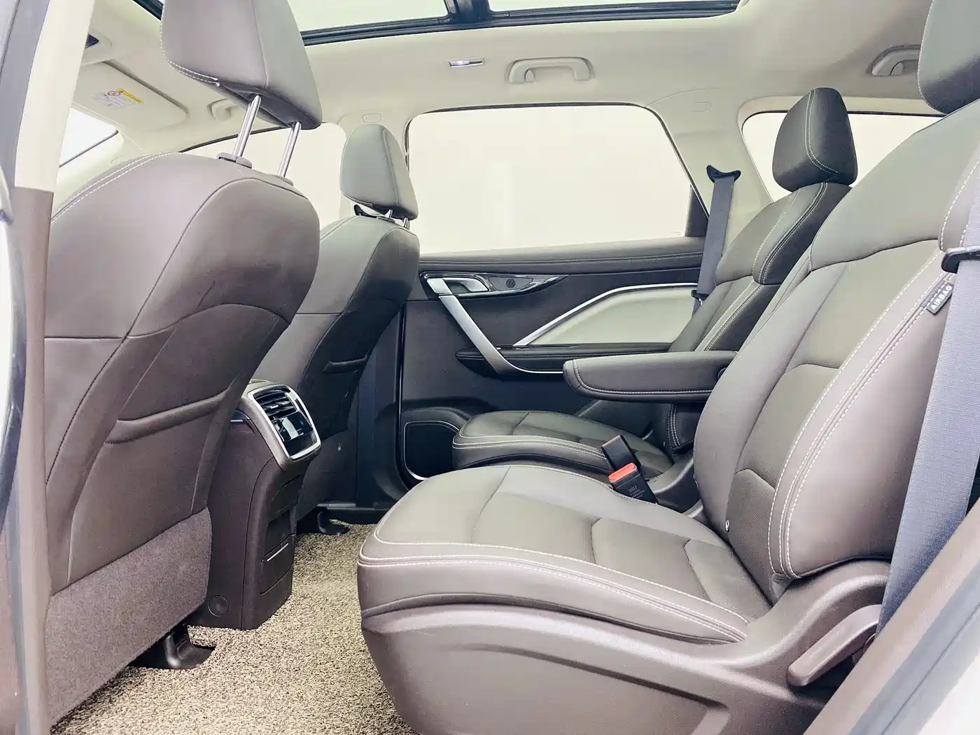 GEELY AUTOMOBILE JIAJIE