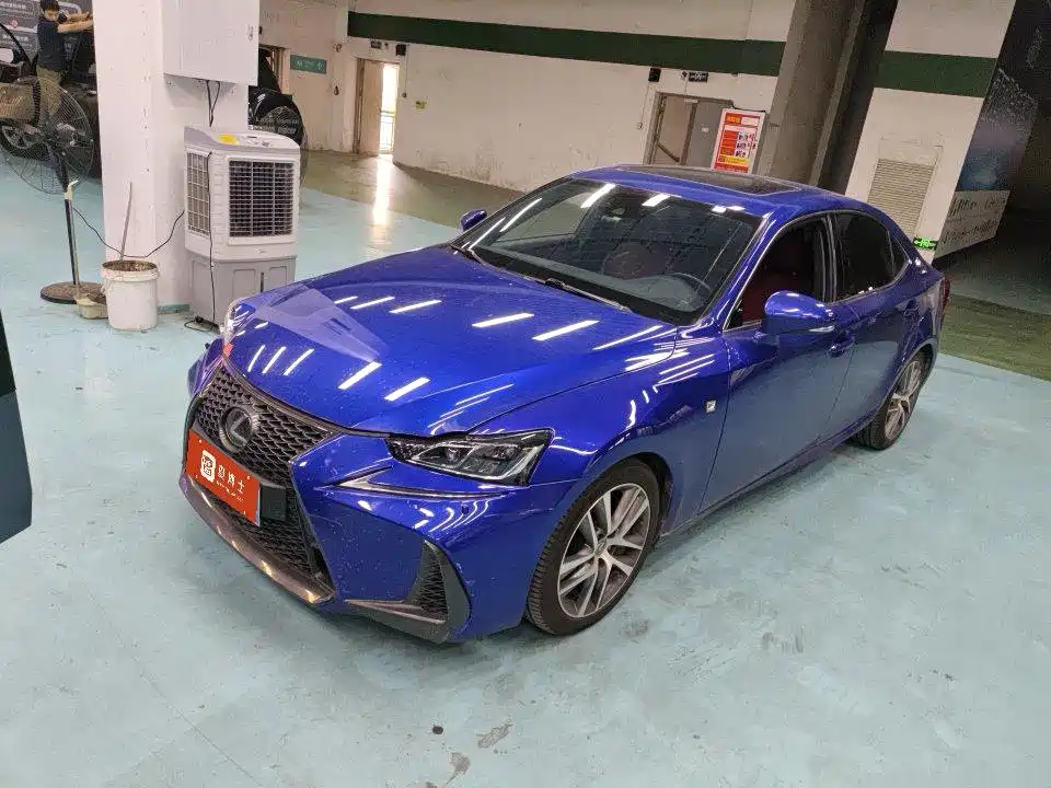 Lexus IS 2018 2017 300 F SPORT