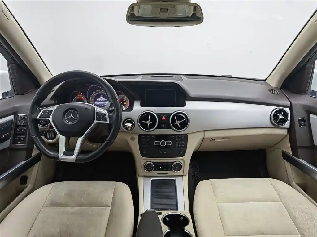 Mercedes-Benz GLK-Class 2015 GLK 300 4MATIC Fashion Ultimate Edition фото 5