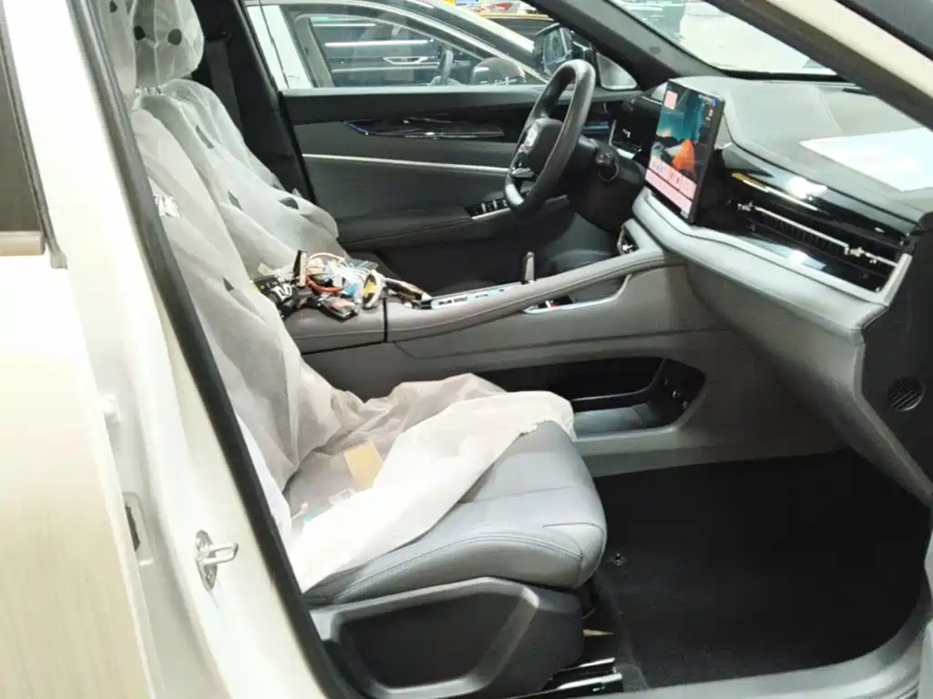 Geely Atlas 2026 2026 Model 1.5TD Aspiration