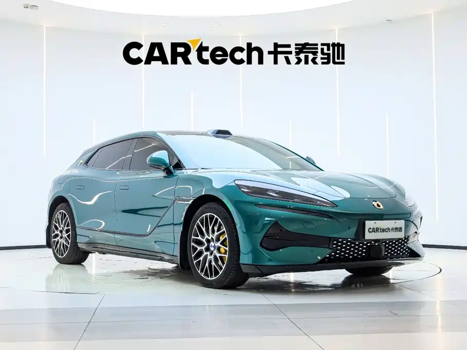 Denza Z9GT 2026 2026 Model Yi San Fang Flash Charge Honor Edition