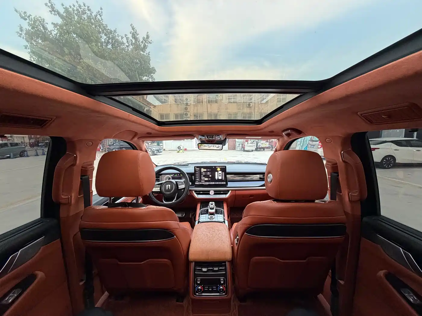 Tank 500 2022 3.0T Premium Custom Edition 5-Seater фото 10