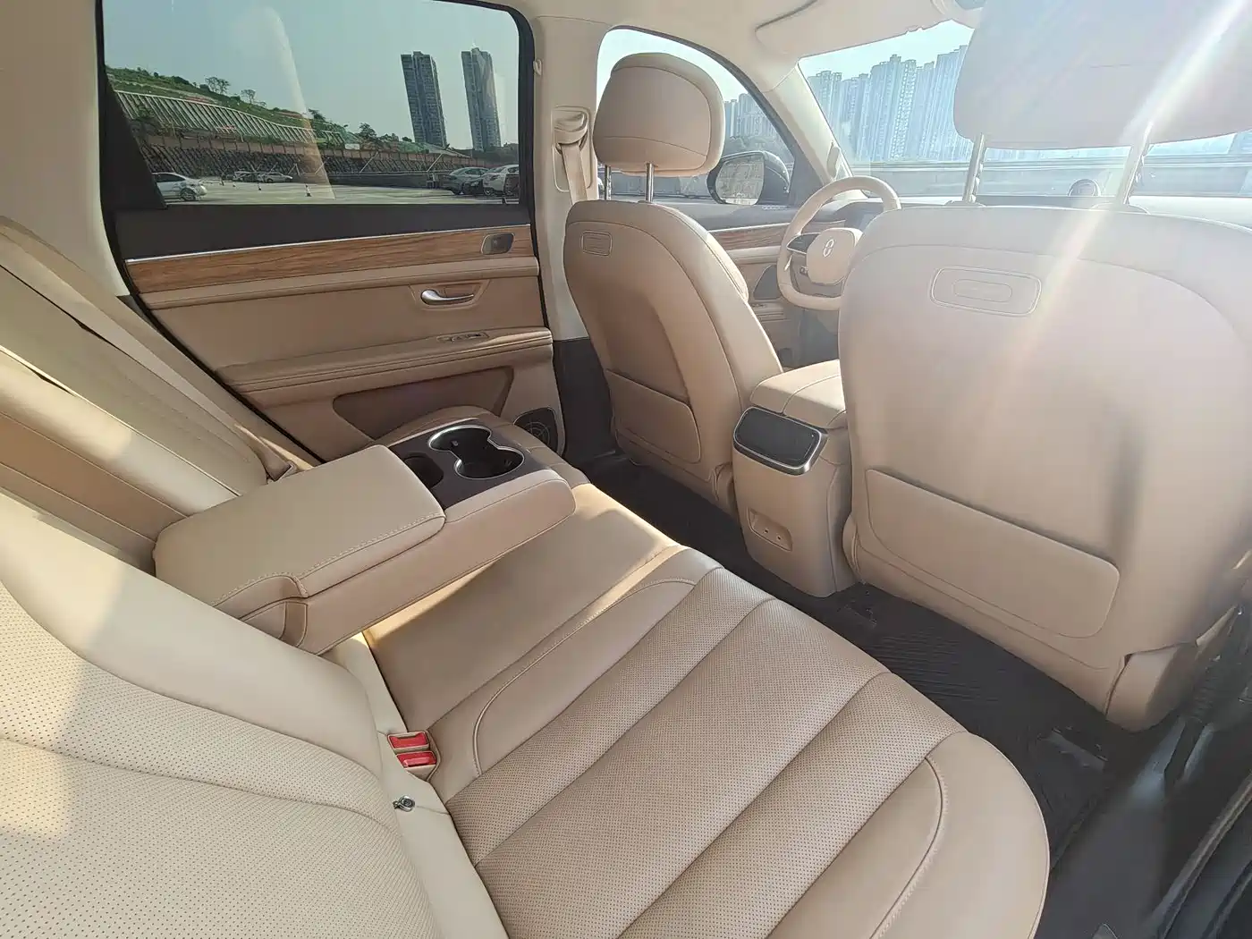 AITO Wenjie AITO M7 2024 1.5T Smart Drive RWD Pro 5-seater фото 21