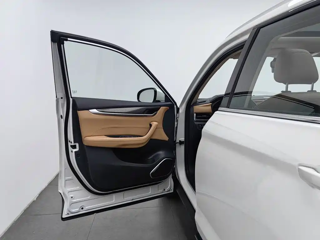 Zhonghua V7 2020 2018 280T DCT Luxury 5-seater