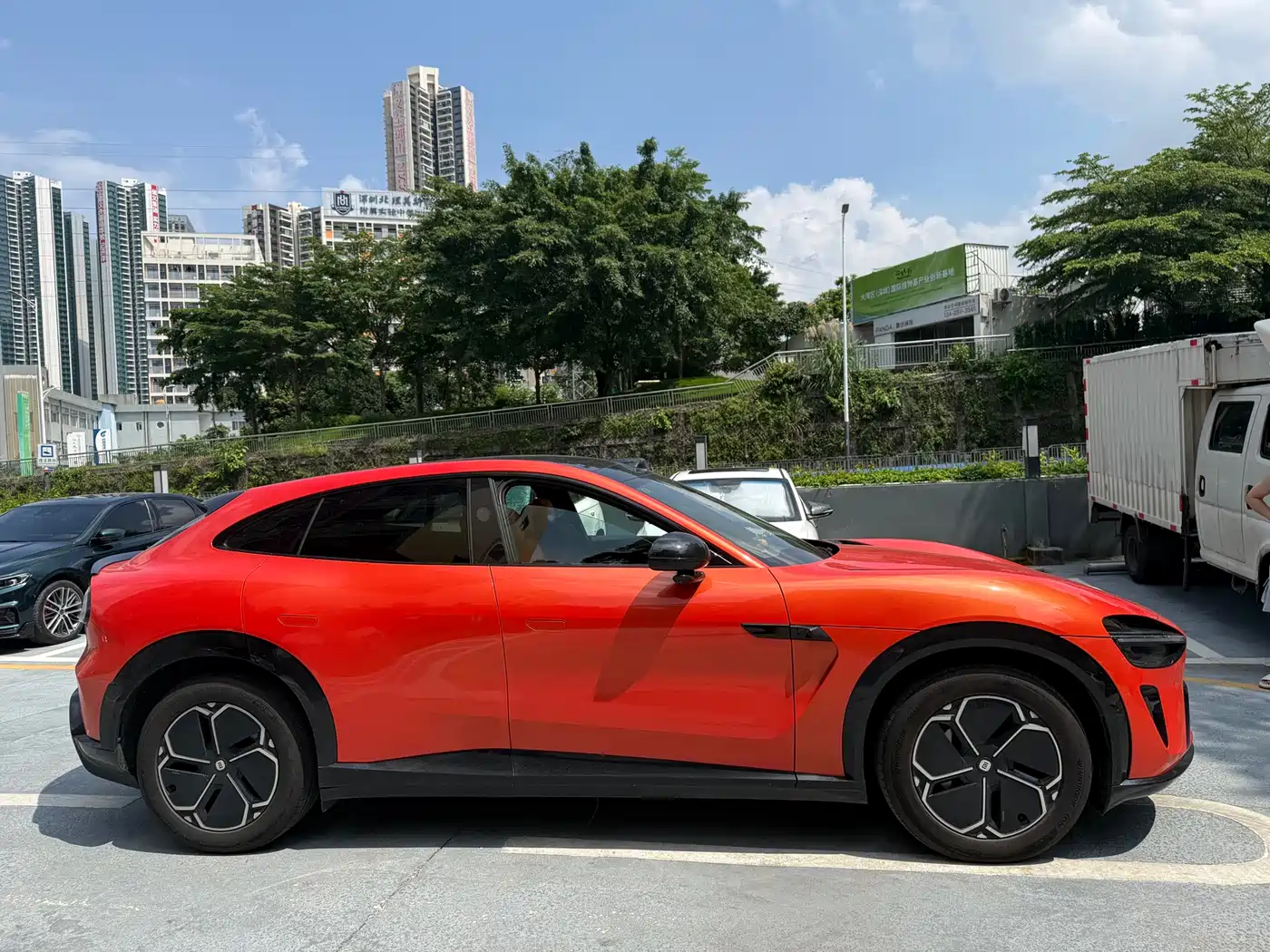 Xiaomi Auto Xiaomi YU7 2025 Extended Range RWD Edition фото 4