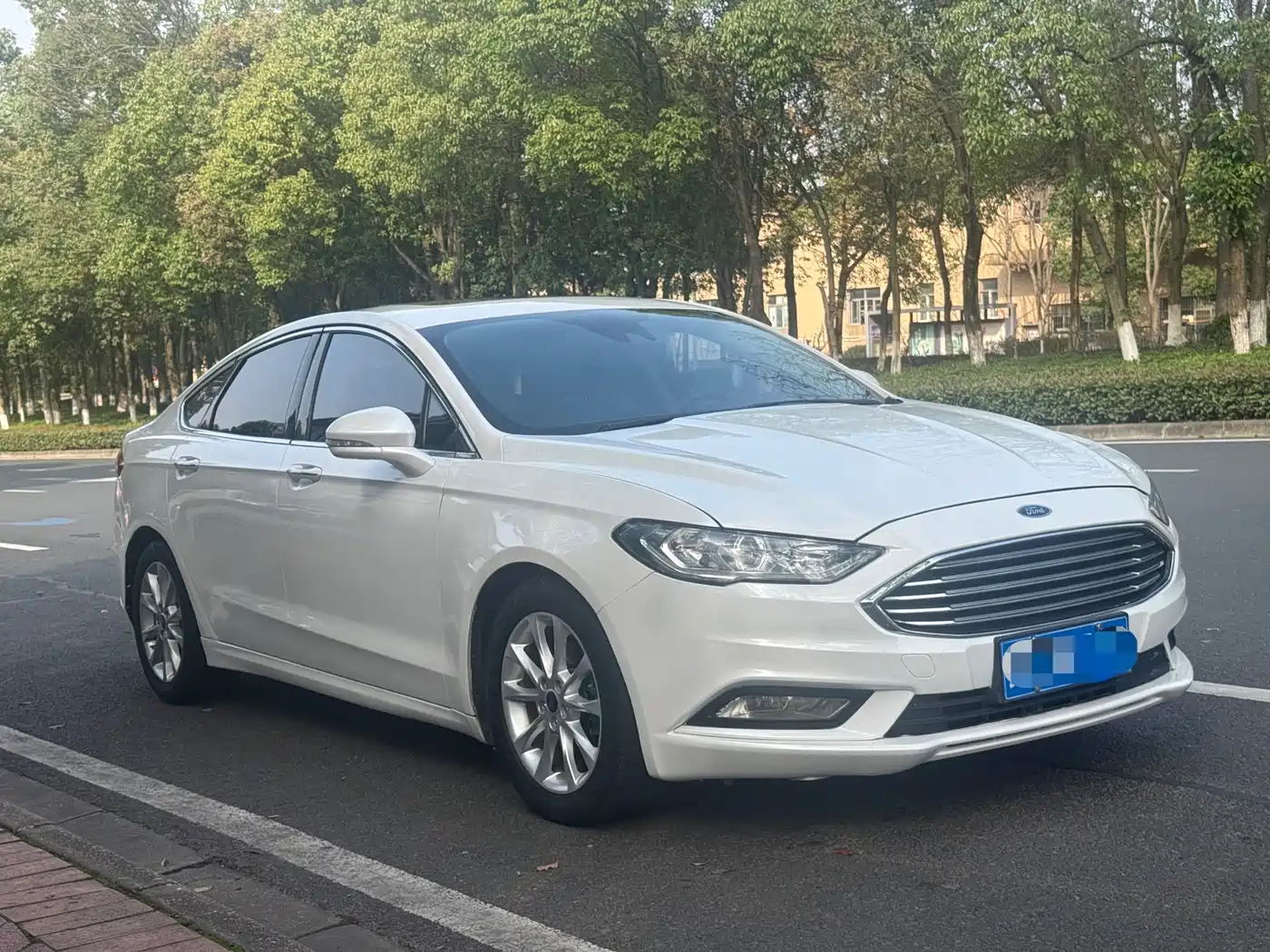 FORD MONDEO