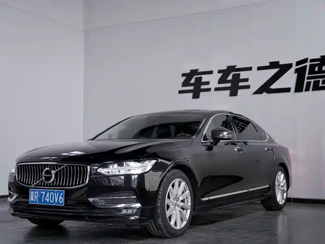 Volvo S90 2019