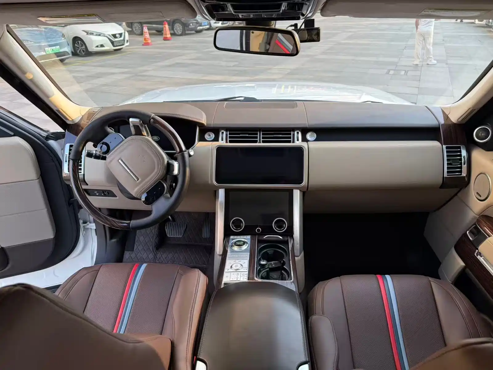 Фото 2 - Land Rover Range Rover