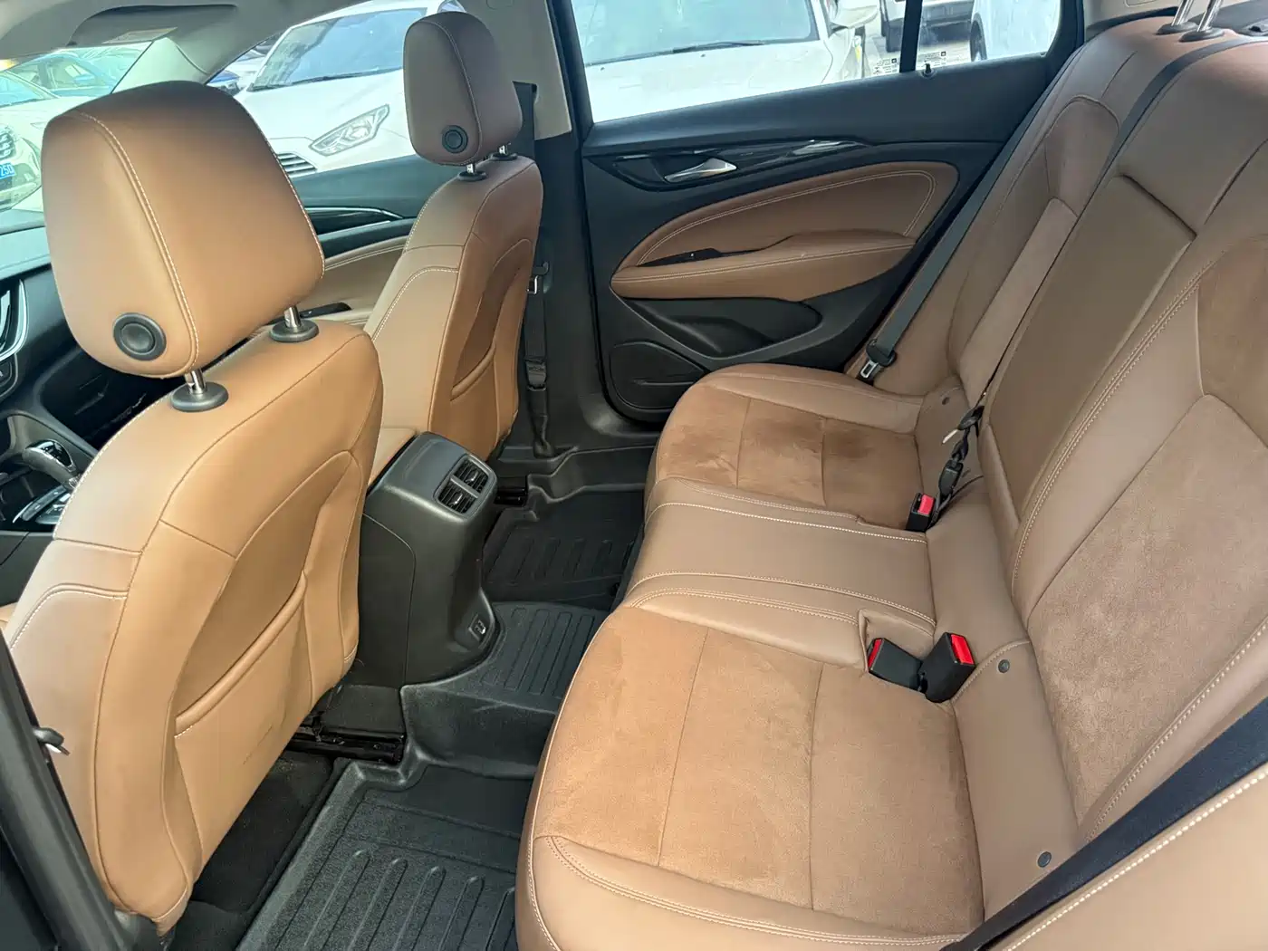 Buick Regal 2017 20T Elite Type фото 5