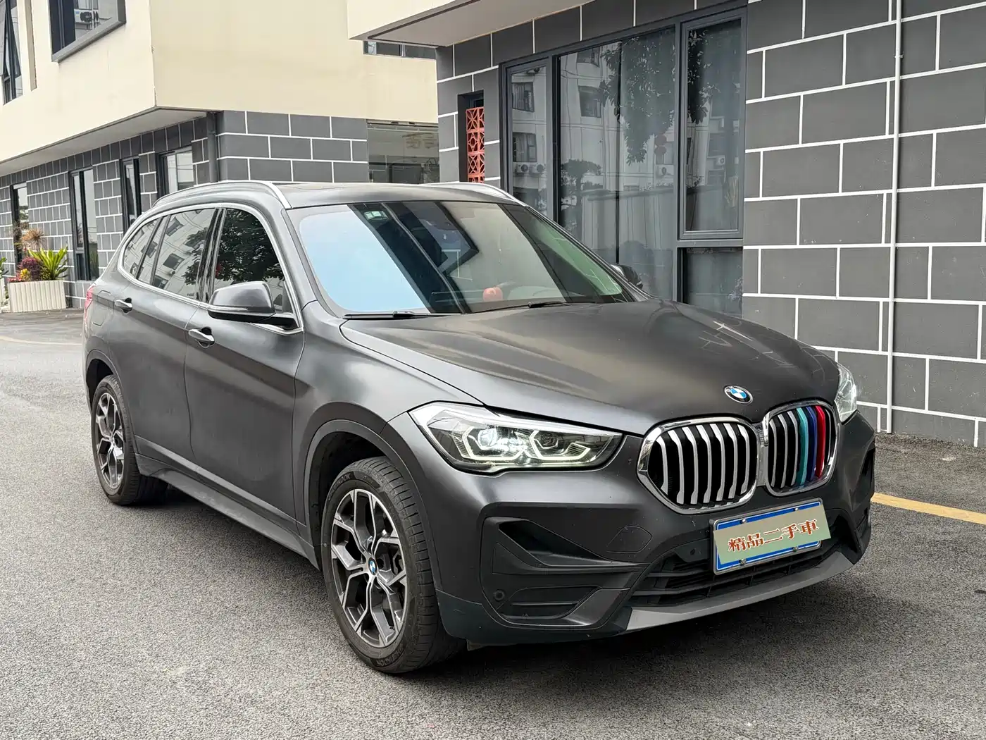 BMW X1