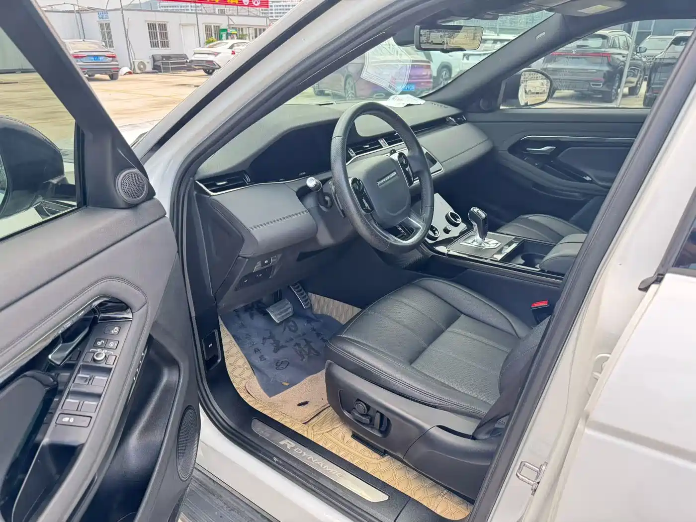 Фото 4 - Land Rover Range Rover Evoque