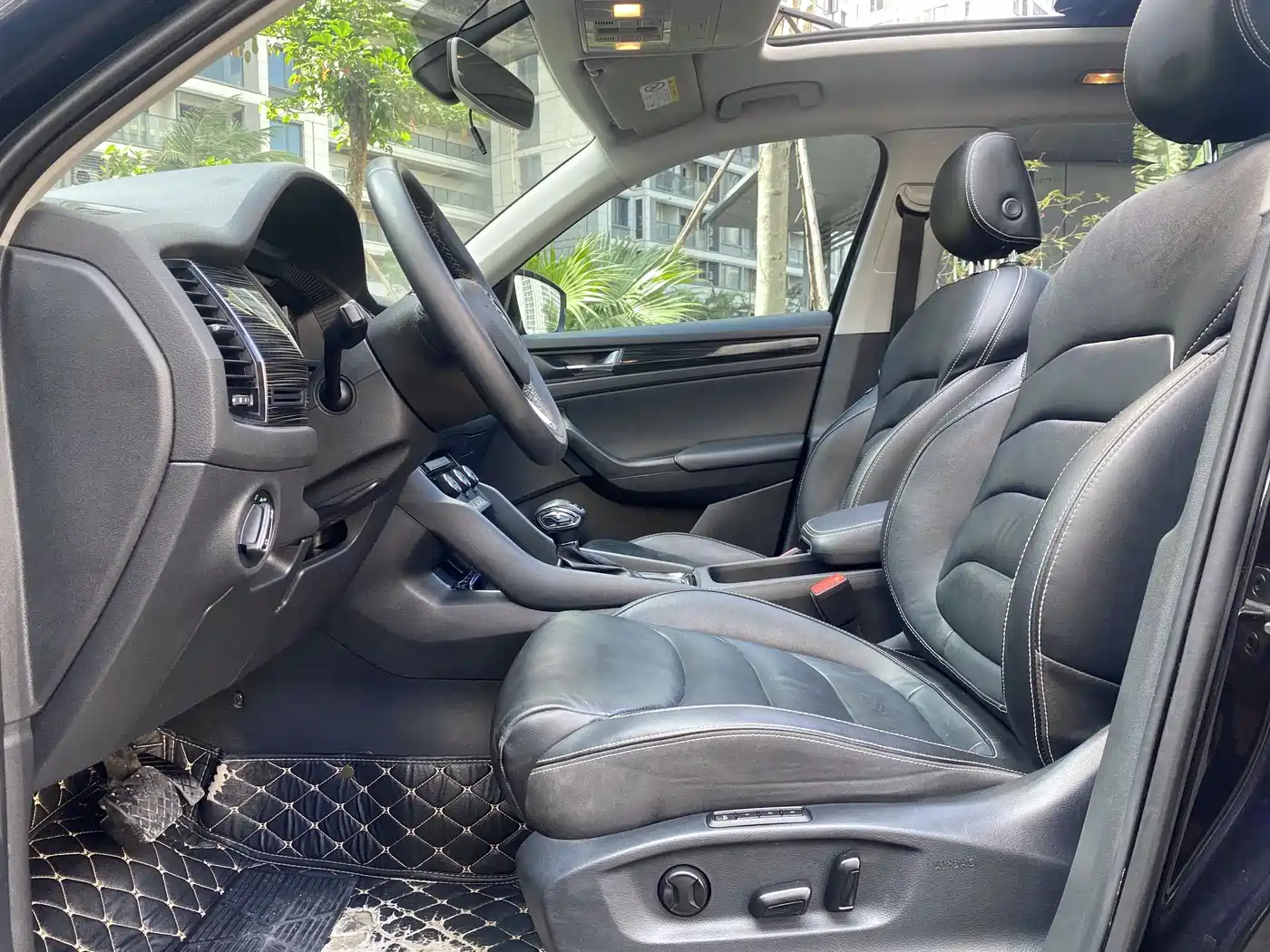 Škoda Kodiaq 2020 TSI330 5-Seater 2WD Luxury Premium Edition фото 5