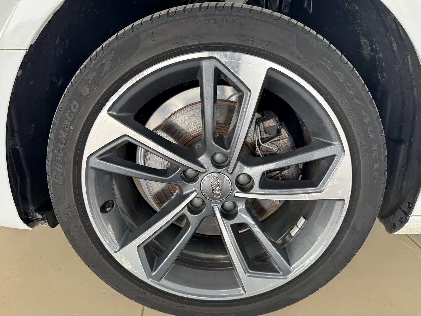 Audi A4L 2020 40 TFSI Fashion Dynamic Edition фото 15