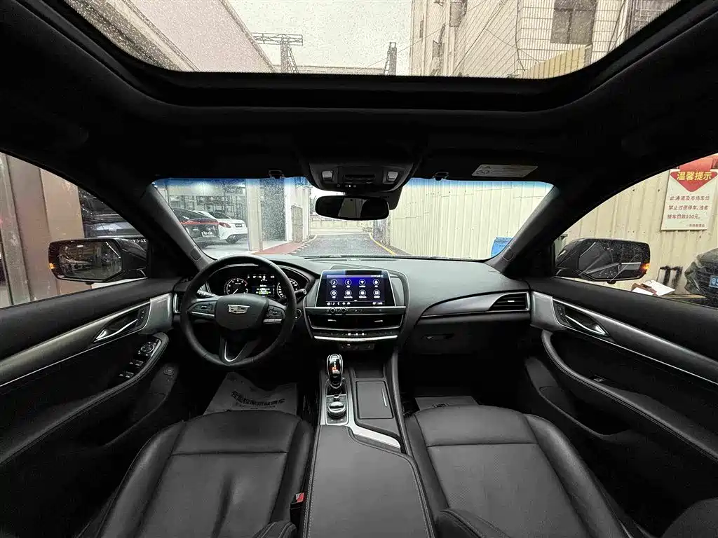 Фото 7 - Cadillac CT5