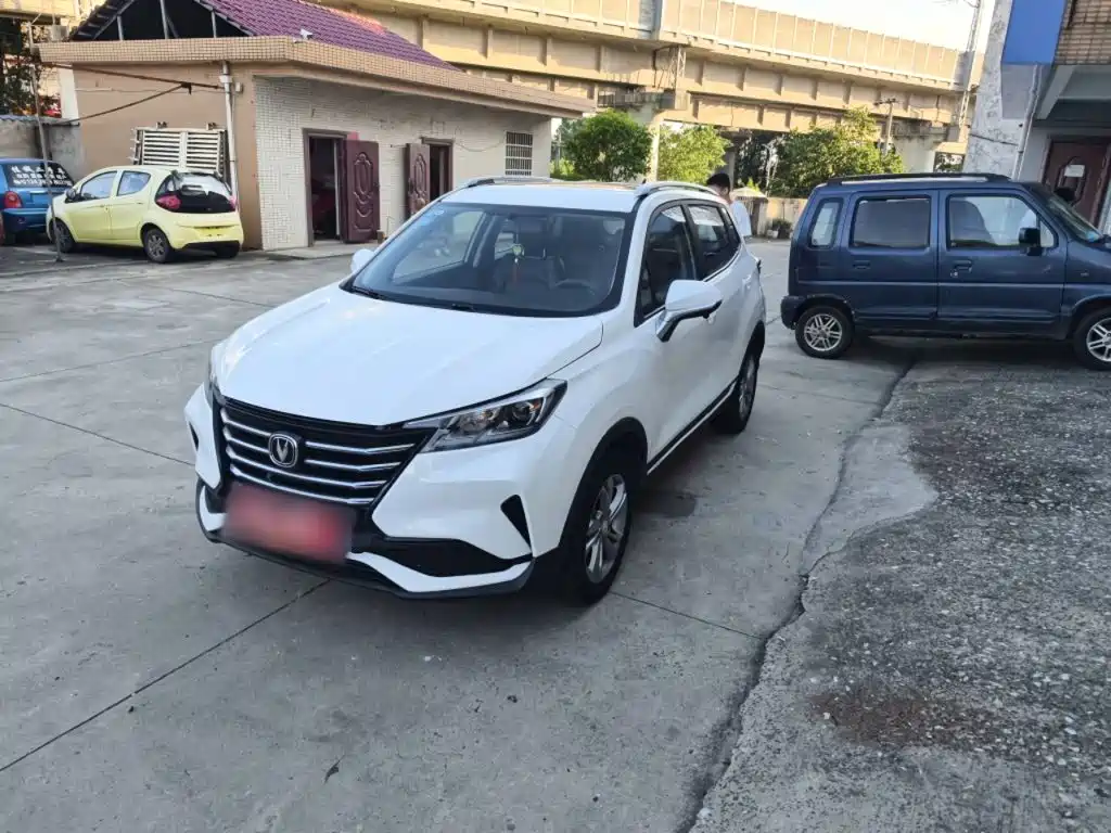 Changan CS15 2019 2019 1.5L Auto Progressive China VI