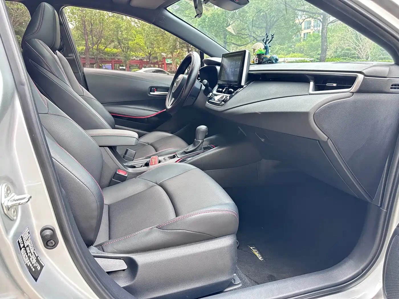 Toyota Levin 2021 185T CVT Sport Edition фото 11