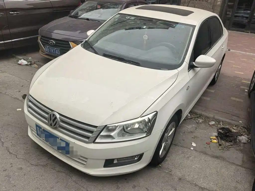 Volkswagen Santana 2013 1.6L Manual Luxury Edition