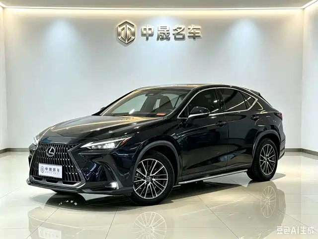 Lexus NX 2022