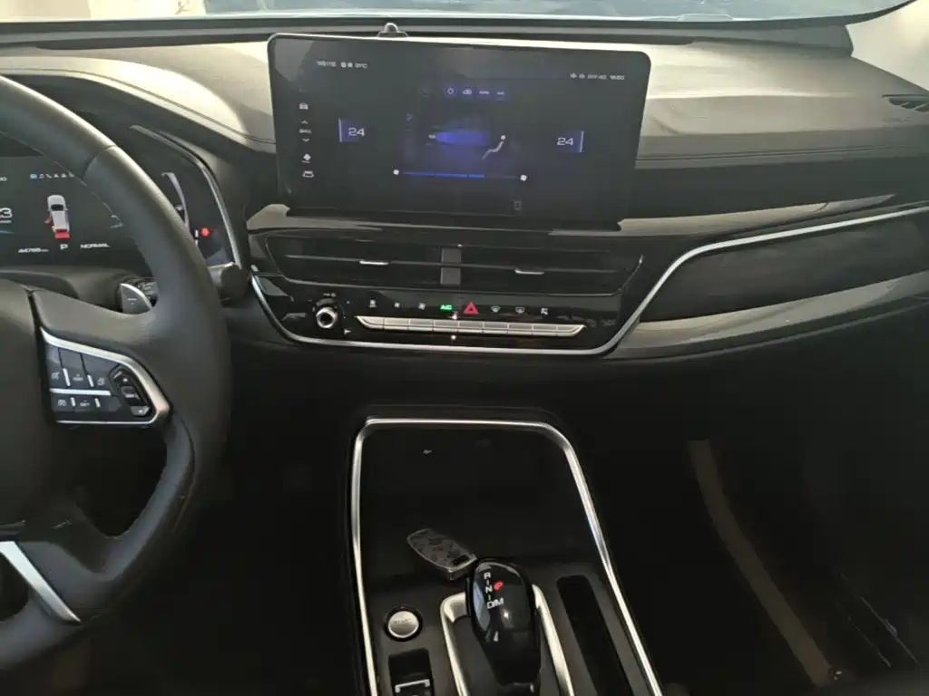Фото 13 - Haval H6