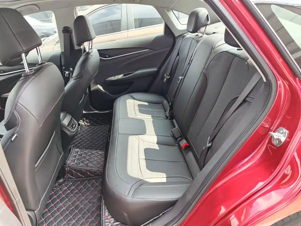 Buick Excelle 2019 18T Auto Connected Elite China VI фото 17